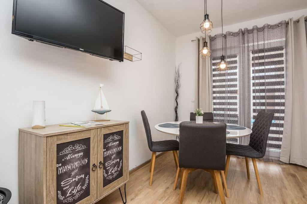 Holiday&Suite Klanac Vir Zewnętrze zdjęcie